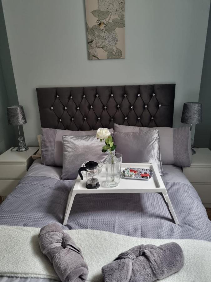 Serene Getaway Apartments Maidstone Dış mekan fotoğraf