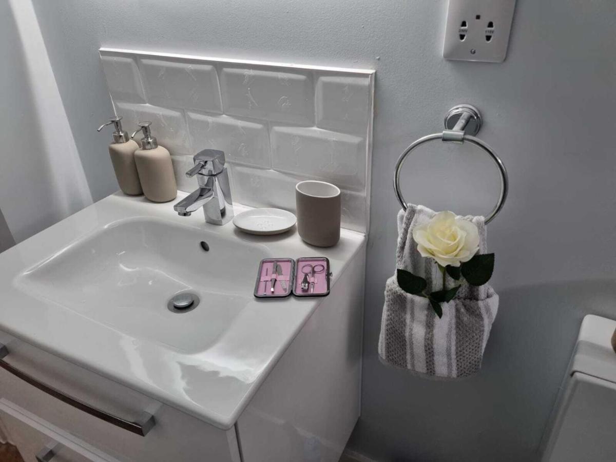 Serene Getaway Apartments Maidstone Dış mekan fotoğraf